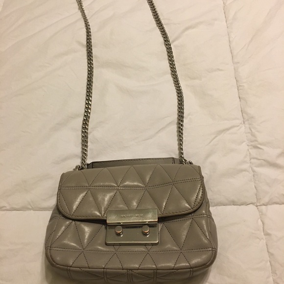 Small Michael Kors Quilted Handbag - Picture 11 of 13